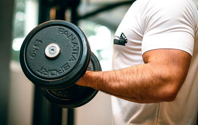 Using Steroids to Reduce the Risk of Injury and Trauma During Physical Activity Using Steroids to Reduce the Risk of Injury and Trauma During Physical Activity